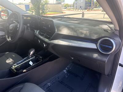 2025 Chevrolet Trax LT   - Photo 20 - Dallas, TX 75252