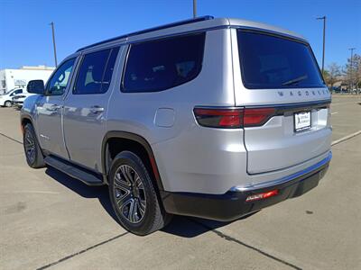 2024 Jeep Wagoneer Series II   - Photo 5 - Dallas, TX 75252