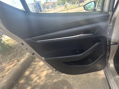 2025 Mazda Mazda3 Hatchback 2.5 S Select Sport   - Photo 17 - Dallas, TX 75252