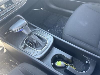 2025 Hyundai KONA SEL   - Photo 27 - Dallas, TX 75252