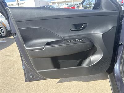 2025 Hyundai KONA SEL   - Photo 10 - Dallas, TX 75252