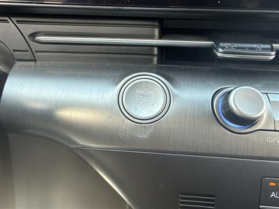 2025 Hyundai KONA SEL   - Photo 26 - Dallas, TX 75252