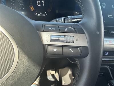 2025 Hyundai KONA SEL   - Photo 23 - Dallas, TX 75252