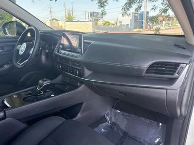 2024 Nissan Rogue S   - Photo 28 - Dallas, TX 75252