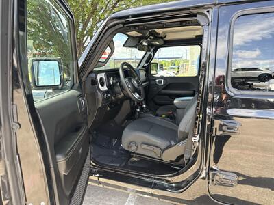 2024 Jeep Wrangler Sahara 4xe   - Photo 16 - Dallas, TX 75252