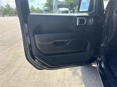 2024 Jeep Wrangler Sahara 4xe   - Photo 10 - Dallas, TX 75252