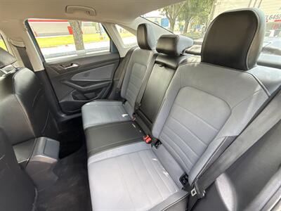 2025 Volkswagen Jetta SE   - Photo 35 - Dallas, TX 75252