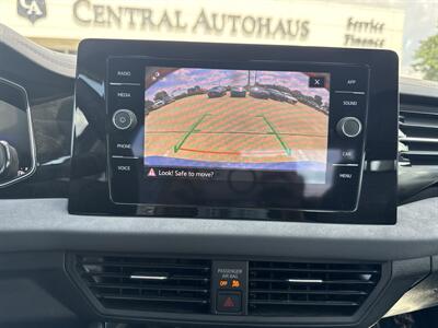2025 Volkswagen Jetta SE   - Photo 28 - Dallas, TX 75252
