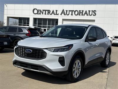 2025 Ford Escape Active   - Photo 1 - Dallas, TX 75252