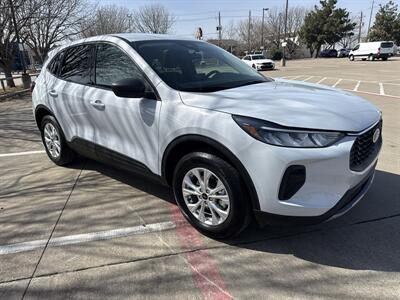 2025 Ford Escape Active   - Photo 9 - Dallas, TX 75252