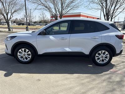 2025 Ford Escape Active   - Photo 4 - Dallas, TX 75252