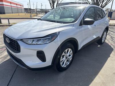 2025 Ford Escape Active   - Photo 3 - Dallas, TX 75252