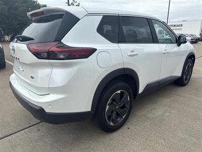 2024 Nissan Rogue SV   - Photo 7 - Dallas, TX 75252