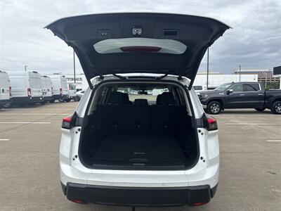 2024 Nissan Rogue SV   - Photo 14 - Dallas, TX 75252