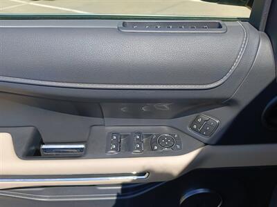 2024 Ford Expedition MAX XLT   - Photo 11 - Dallas, TX 75252