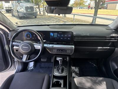 2024 Hyundai KONA SEL - Photo 21 - Dallas, TX 75252