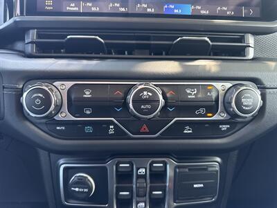 2024 Jeep Wrangler Rubicon 4xe   - Photo 27 - Dallas, TX 75252