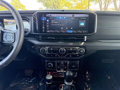2024 Jeep Wrangler Rubicon 4xe   - Photo 24 - Dallas, TX 75252