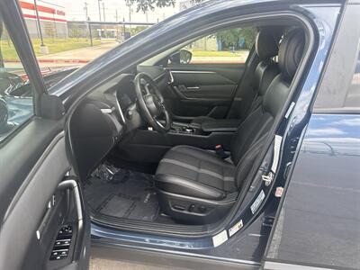 2025 Mazda CX-50 2.5 S Premium   - Photo 16 - Dallas, TX 75252