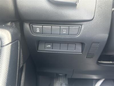 2025 Mazda CX-50 2.5 S Premium   - Photo 30 - Dallas, TX 75252