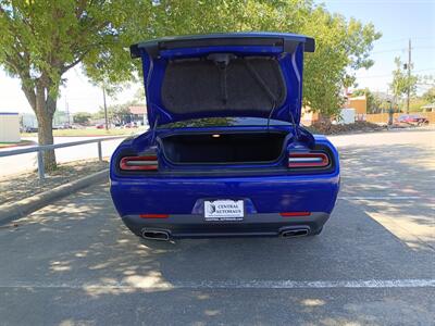 2022 Dodge Challenger SXT   - Photo 12 - Dallas, TX 75252