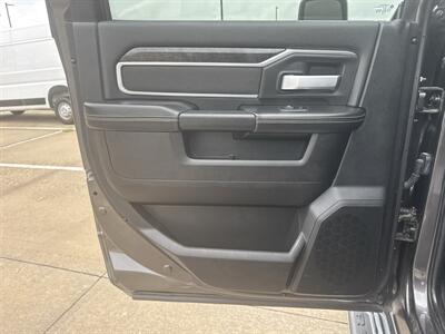 2024 RAM 2500 Big Horn   - Photo 17 - Dallas, TX 75252