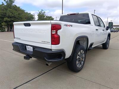 2022 Chevrolet Silverado 2500 Custom  HD - Photo 7 - Dallas, TX 75252