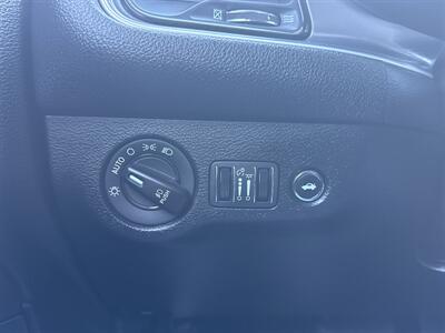 2020 Dodge Challenger SXT   - Photo 30 - Dallas, TX 75252