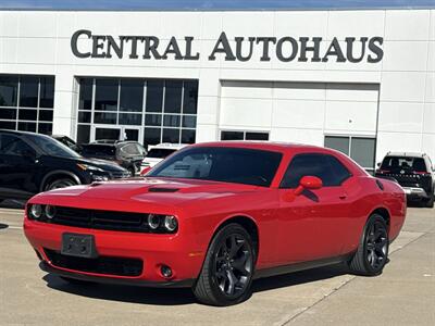 2020 Dodge Challenger SXT   - Photo 1 - Dallas, TX 75252