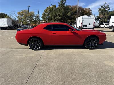 2020 Dodge Challenger SXT   - Photo 8 - Dallas, TX 75252