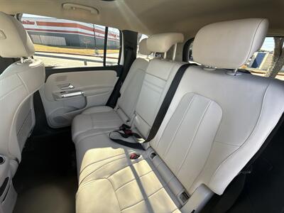 2023 Mercedes-Benz EQB EQB 300 4MATIC   - Photo 36 - Dallas, TX 75252