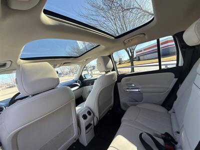 2023 Mercedes-Benz EQB EQB 300 4MATIC   - Photo 37 - Dallas, TX 75252