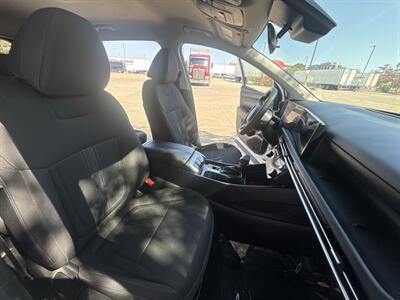 2025 Hyundai TUCSON SEL   - Photo 28 - Dallas, TX 75252