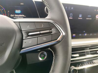 2025 Chevrolet Traverse LT   - Photo 26 - Dallas, TX 75252