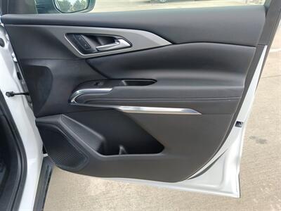 2025 Chevrolet Traverse LT   - Photo 13 - Dallas, TX 75252
