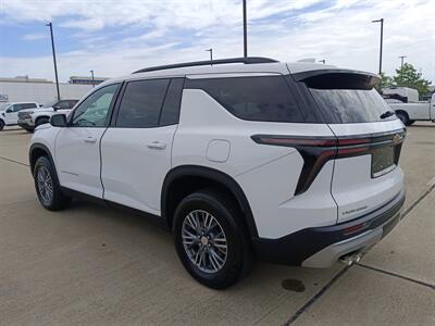 2025 Chevrolet Traverse LT   - Photo 5 - Dallas, TX 75252