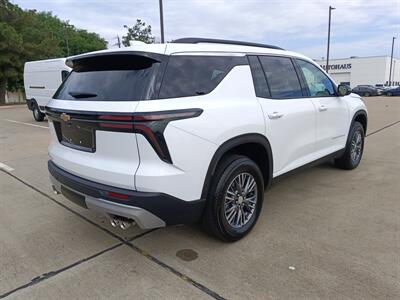 2025 Chevrolet Traverse LT   - Photo 7 - Dallas, TX 75252