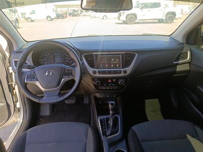 2022 Hyundai ACCENT Limited   - Photo 8 - Dallas, TX 75252