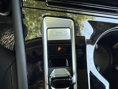 2025 Volkswagen Atlas SE   - Photo 33 - Dallas, TX 75252