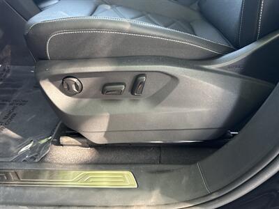 2025 Volkswagen Atlas SE   - Photo 21 - Dallas, TX 75252