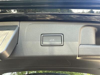 2025 Volkswagen Atlas SE   - Photo 19 - Dallas, TX 75252