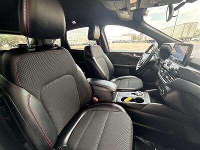 2025 Ford Escape ST-Line   - Photo 25 - Dallas, TX 75252
