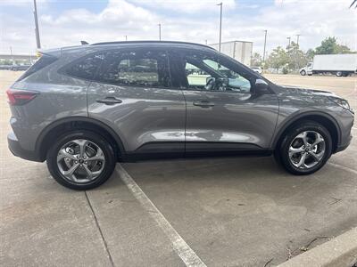 2025 Ford Escape ST-Line   - Photo 8 - Dallas, TX 75252