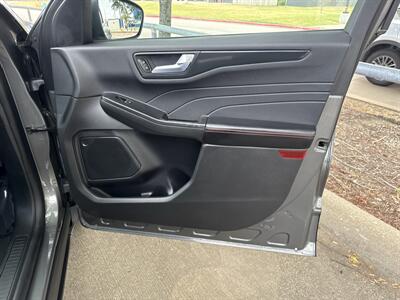 2025 Ford Escape ST-Line   - Photo 27 - Dallas, TX 75252