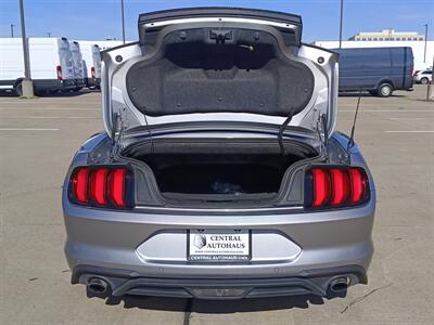 2022 Ford Mustang EcoBoost Premium   - Photo 13 - Dallas, TX 75252