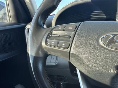 2024 Hyundai VENUE SEL   - Photo 23 - Dallas, TX 75252