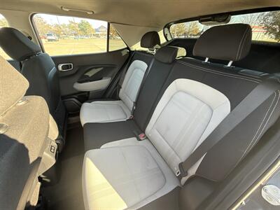 2024 Hyundai VENUE SEL   - Photo 33 - Dallas, TX 75252