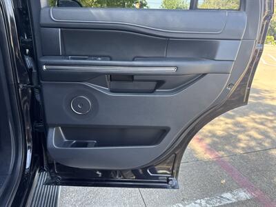 2022 Ford Expedition XLT   - Photo 13 - Dallas, TX 75252