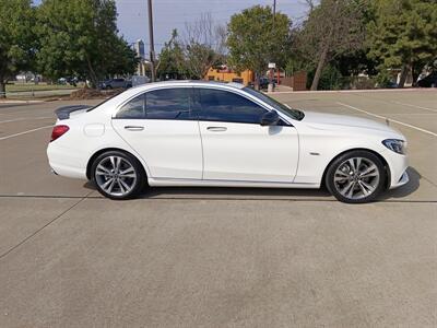 2018 Mercedes-Benz C 300   - Photo 8 - Dallas, TX 75252