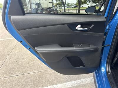 2023 Kia Forte GT-Line - Photo 11 - Dallas, TX 75252